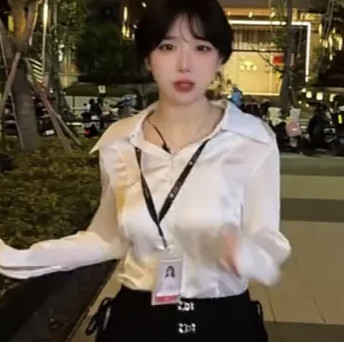 游戏主播呆妹儿谈童锦程事件，称都是你情我愿